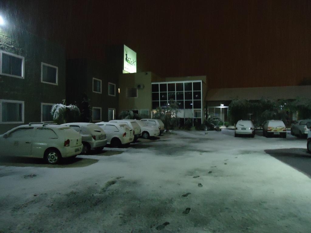 Flex Hotel Canoinhas Bagian luar foto